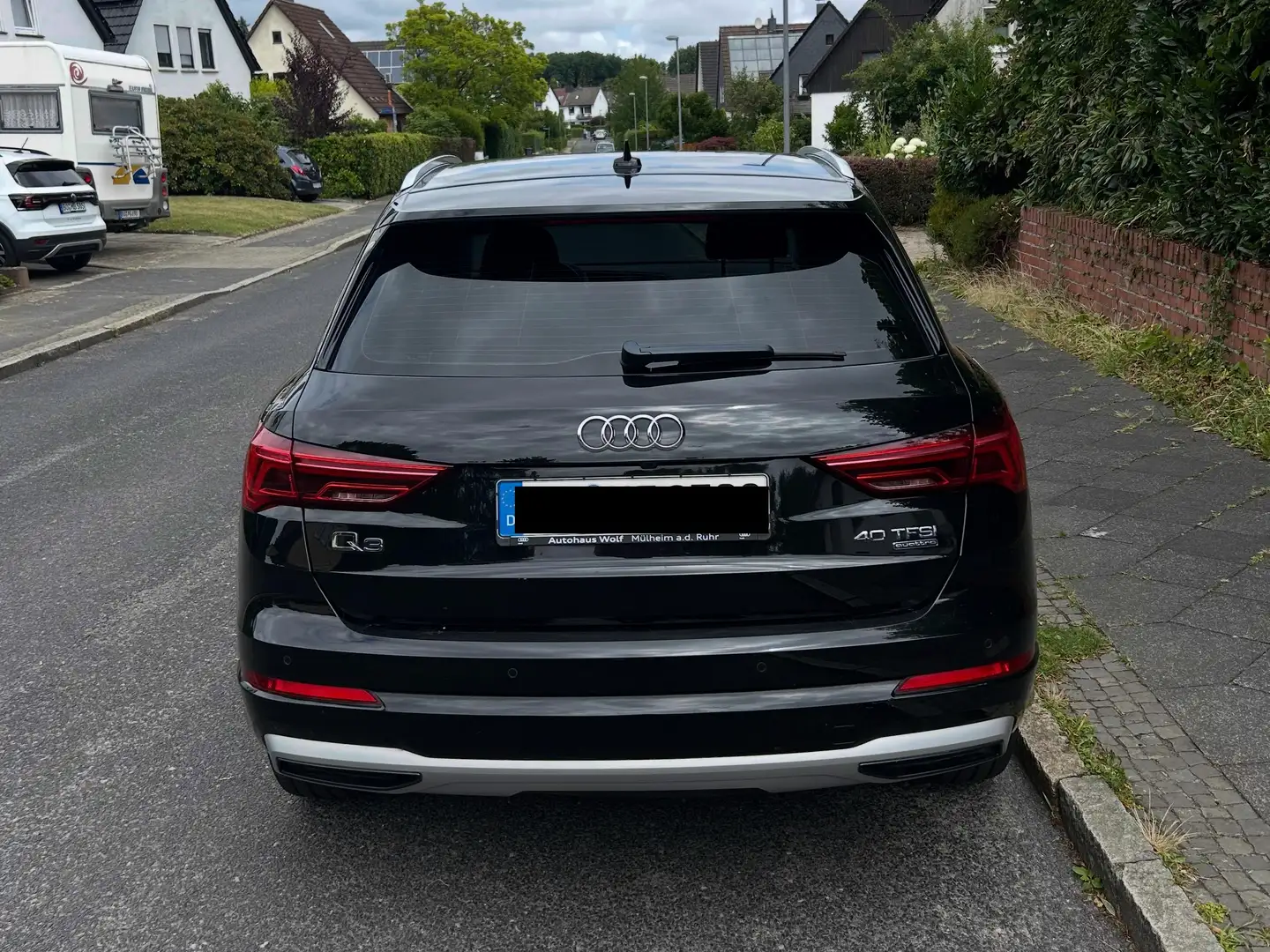 Audi Q3 Q3 40 TFSI quattro S tronic advanced Schwarz - 2