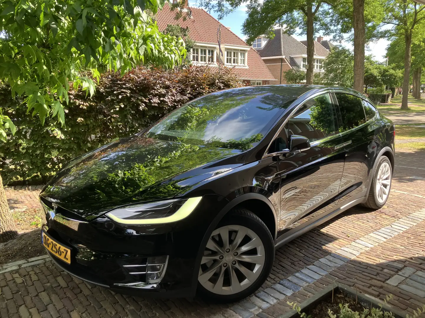 Tesla Model X 75D 1e eig Orig NL Schwarz - 1