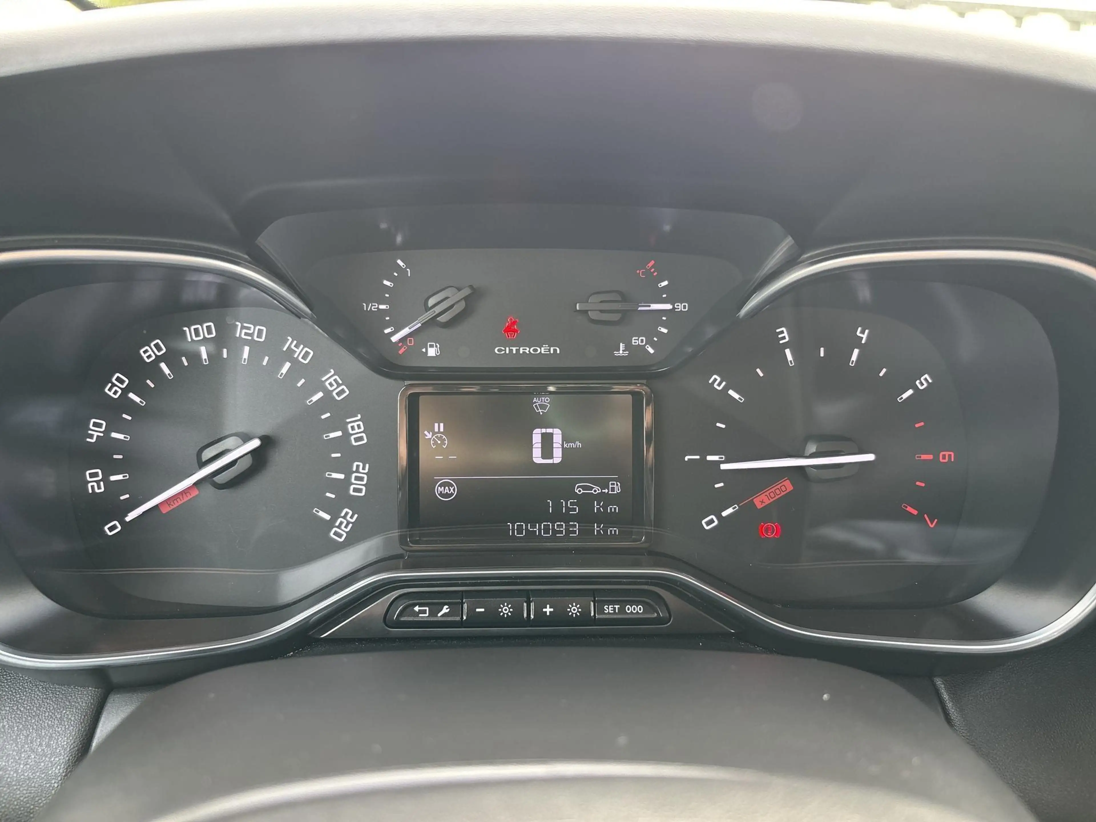 Citroen C3 Aircross 1.2 PureTech S&S Feel — photo 15