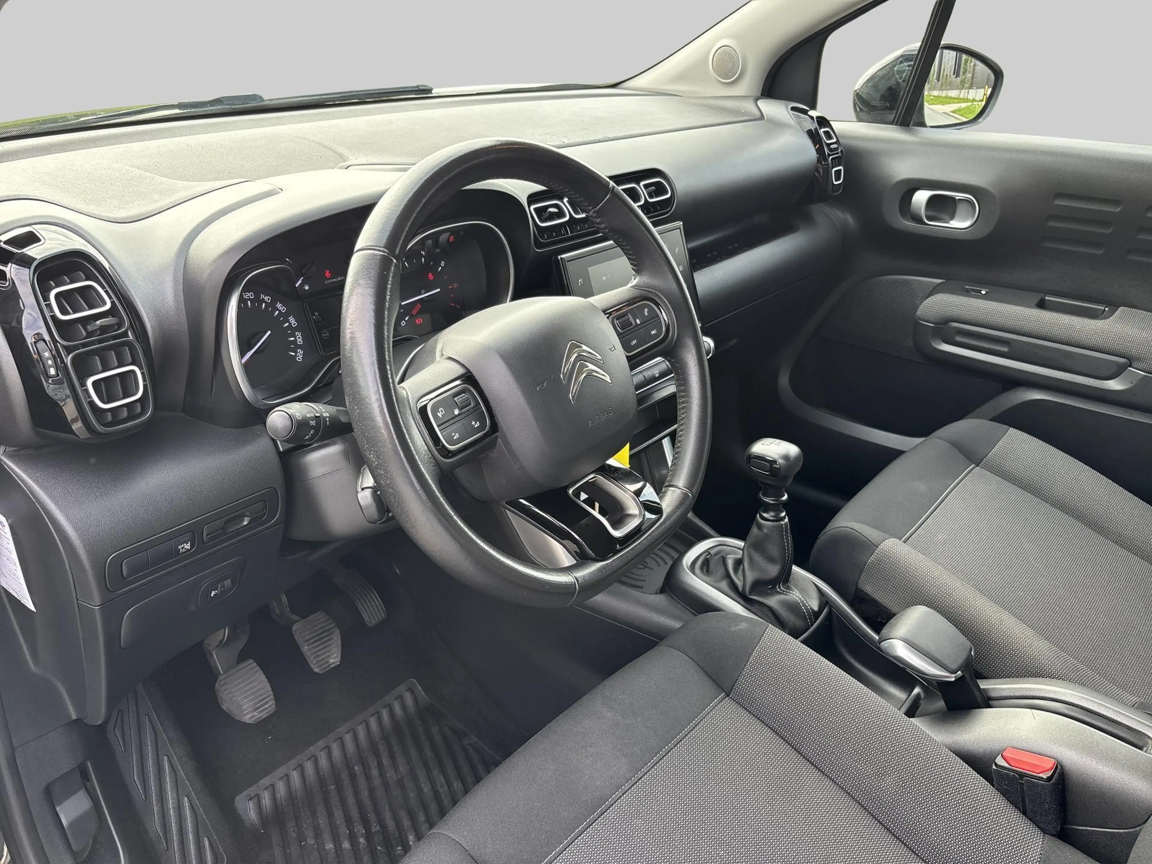Citroen C3 Aircross 1.2 PureTech S&S Feel — photo 4