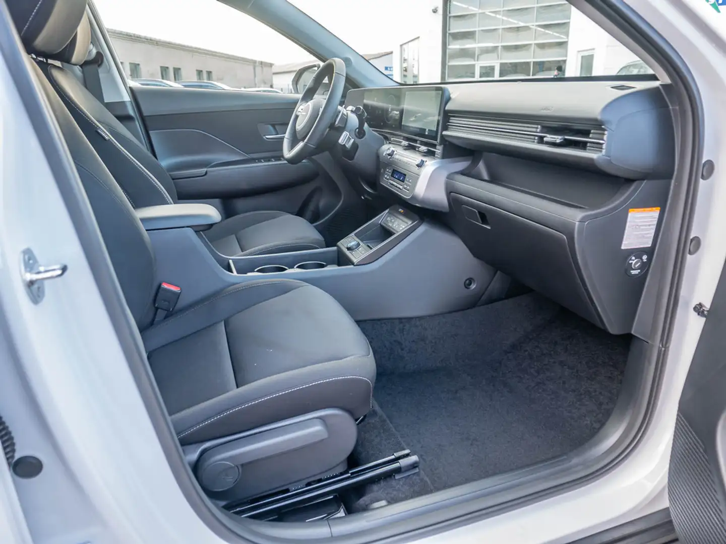 Hyundai KONA 1.6 T-GDI Trend Hybrid 2WD Weiß - 2