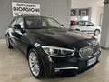 BMW 118 118d Urban 5p Automatica Euro 6B Negro - thumbnail 1