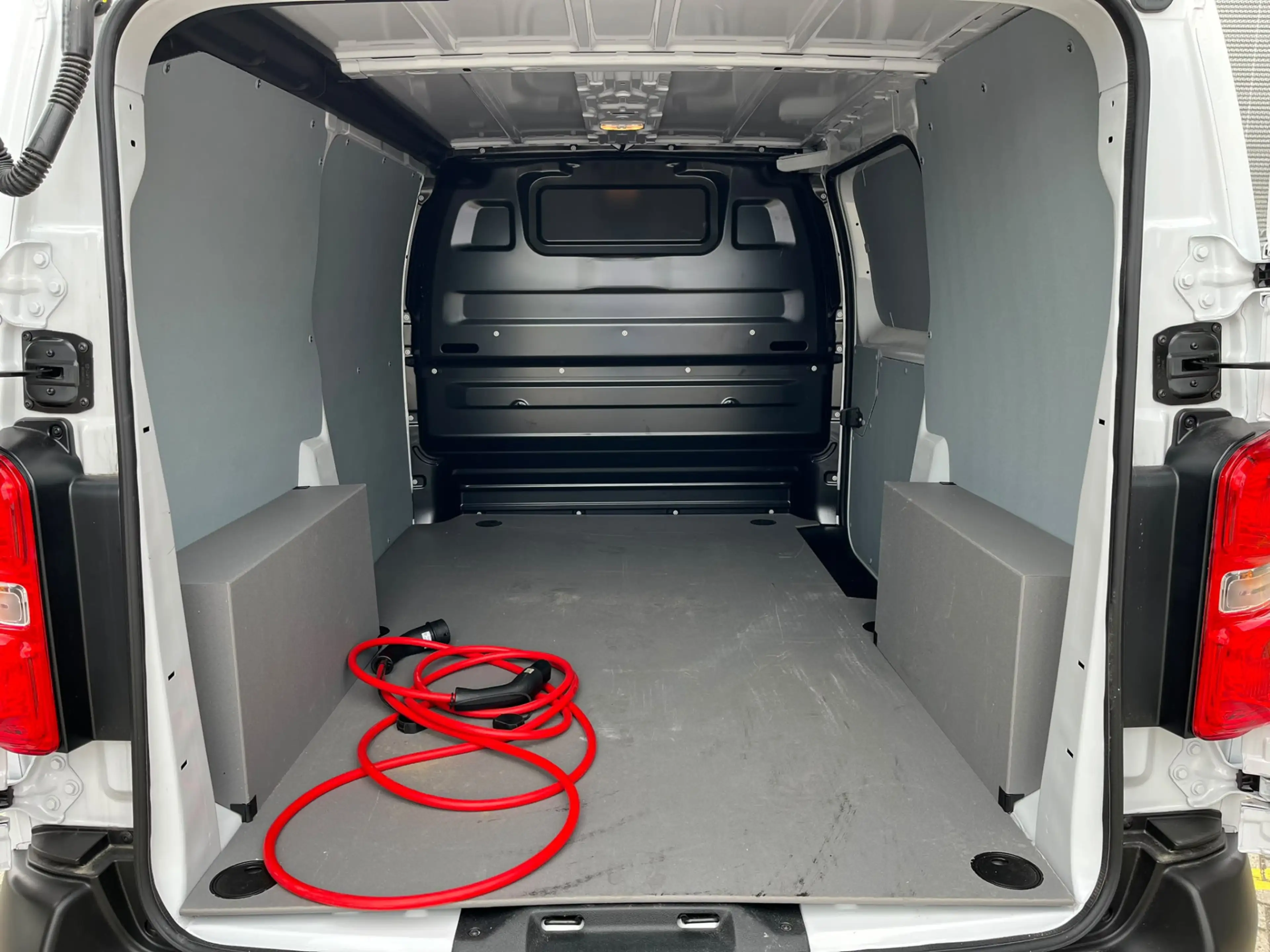 Peugeot e-Expert EV L2 75 kWh 8 JAAR GARANTIE | PARKEERHULP I RIJKL — photo 10