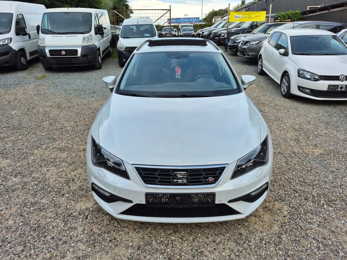 SEAT Leon ST 1.8 TSI 132kW Start&Stop FR DSG*Tüv Neu* Blanc - 2