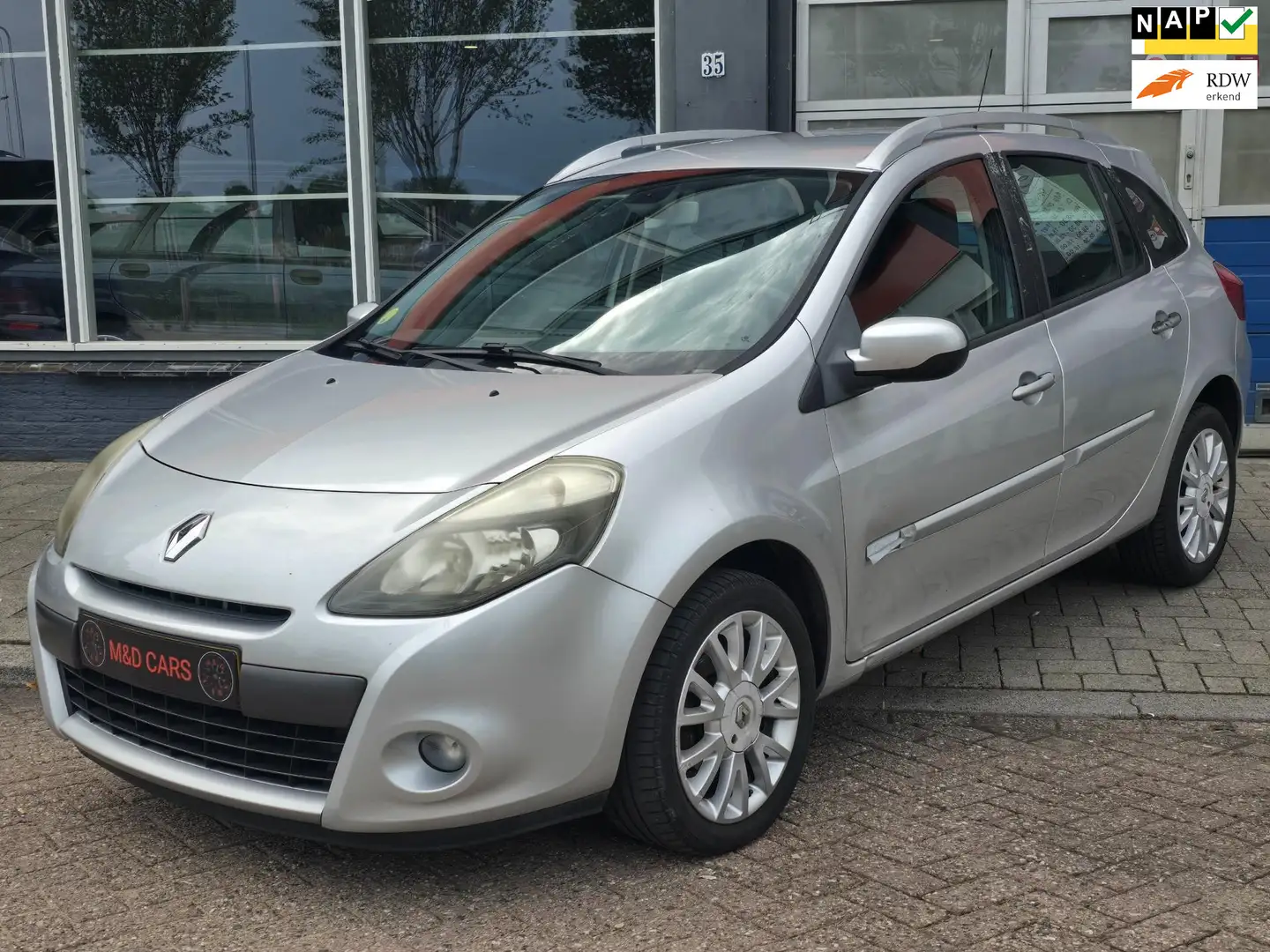 Renault Clio Estate 1.2 TCE Dynamique AIRCO/NAP/TREKHAAK/ELEK R Gris - 1