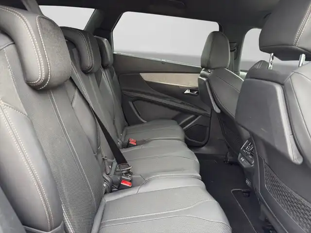 Peugeot 5008 view 15