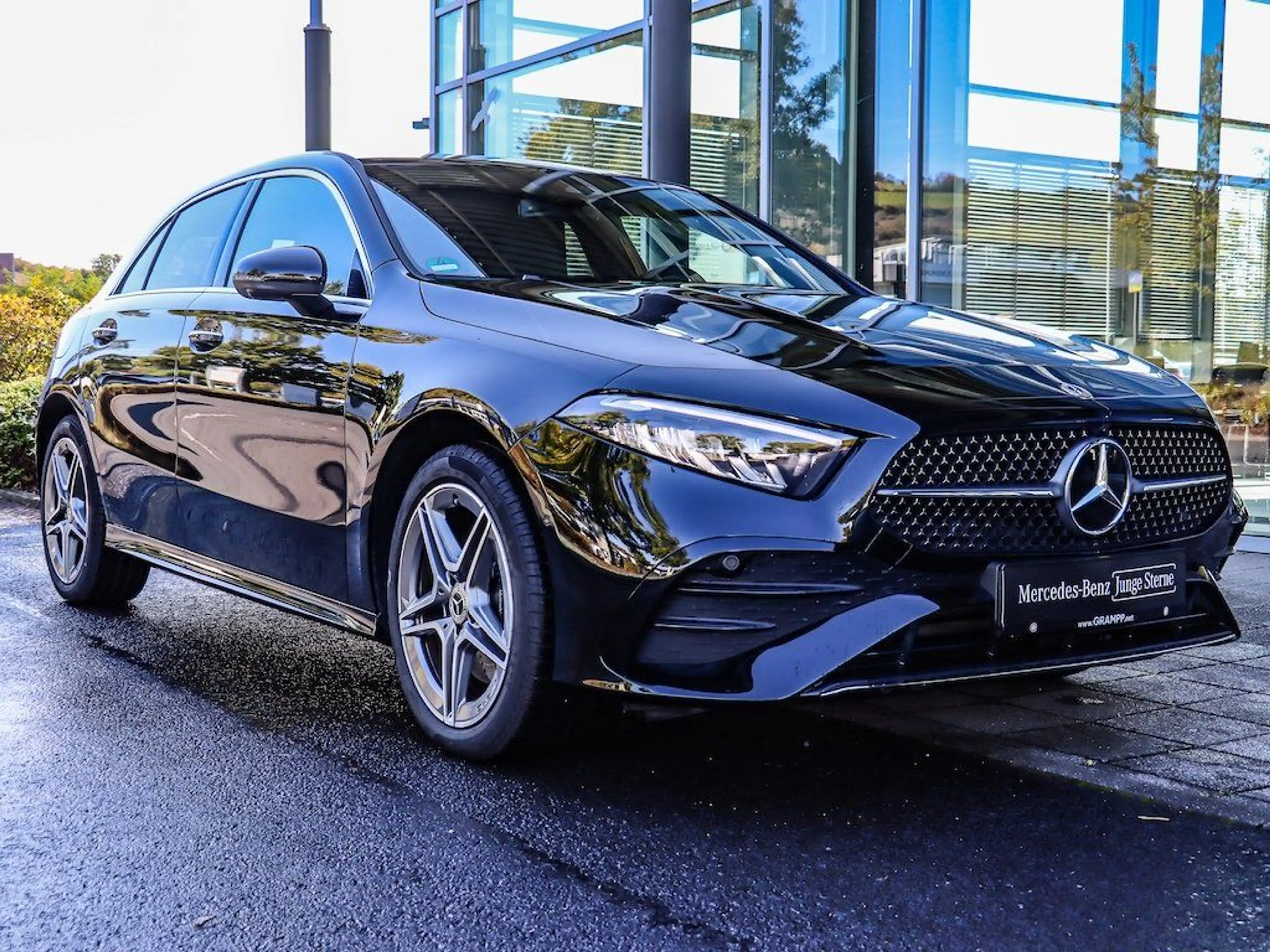 Mercedes-Benz A 250 e Edition AMG/Distronic/LED/360Grad-Kamera — photo 9