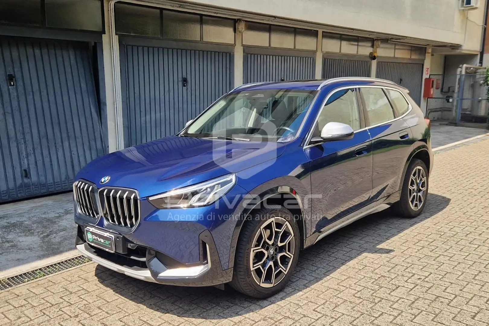 BMW X1 X1 sDrive 18d xLine plava - 1
