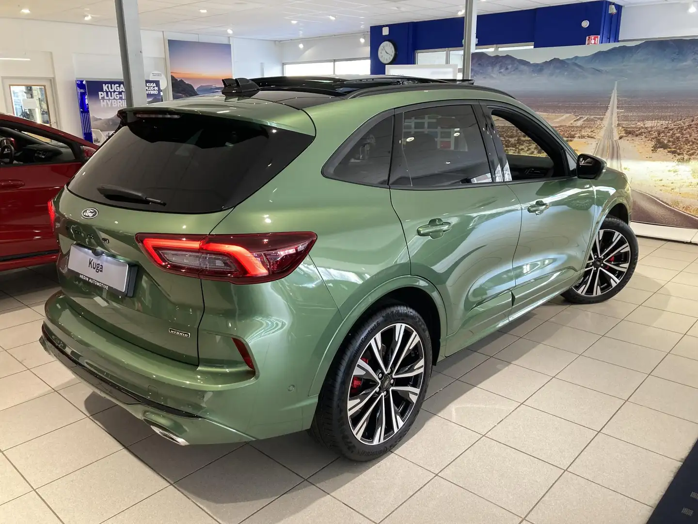 Ford Kuga 2.5 PHEV ST-Line X | Nieuw model | Panoramadak | 2 Verde - 2