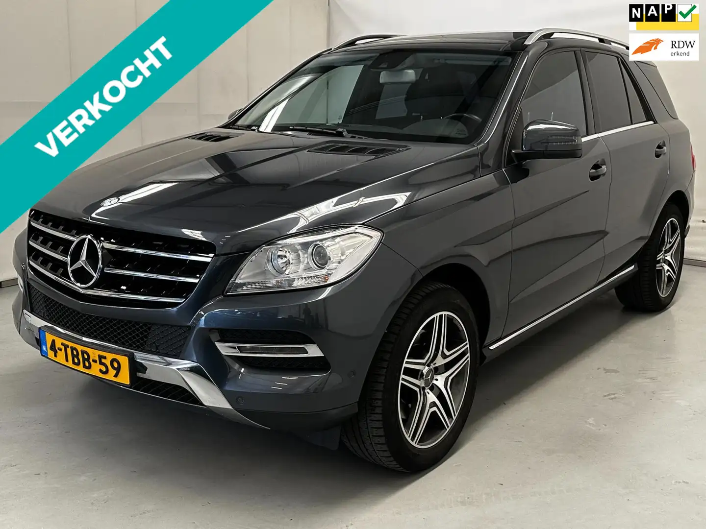 Mercedes-Benz ML 350 M-klasse / AMG 19" / Pano / Luchtvering / Harman Grijs - 1