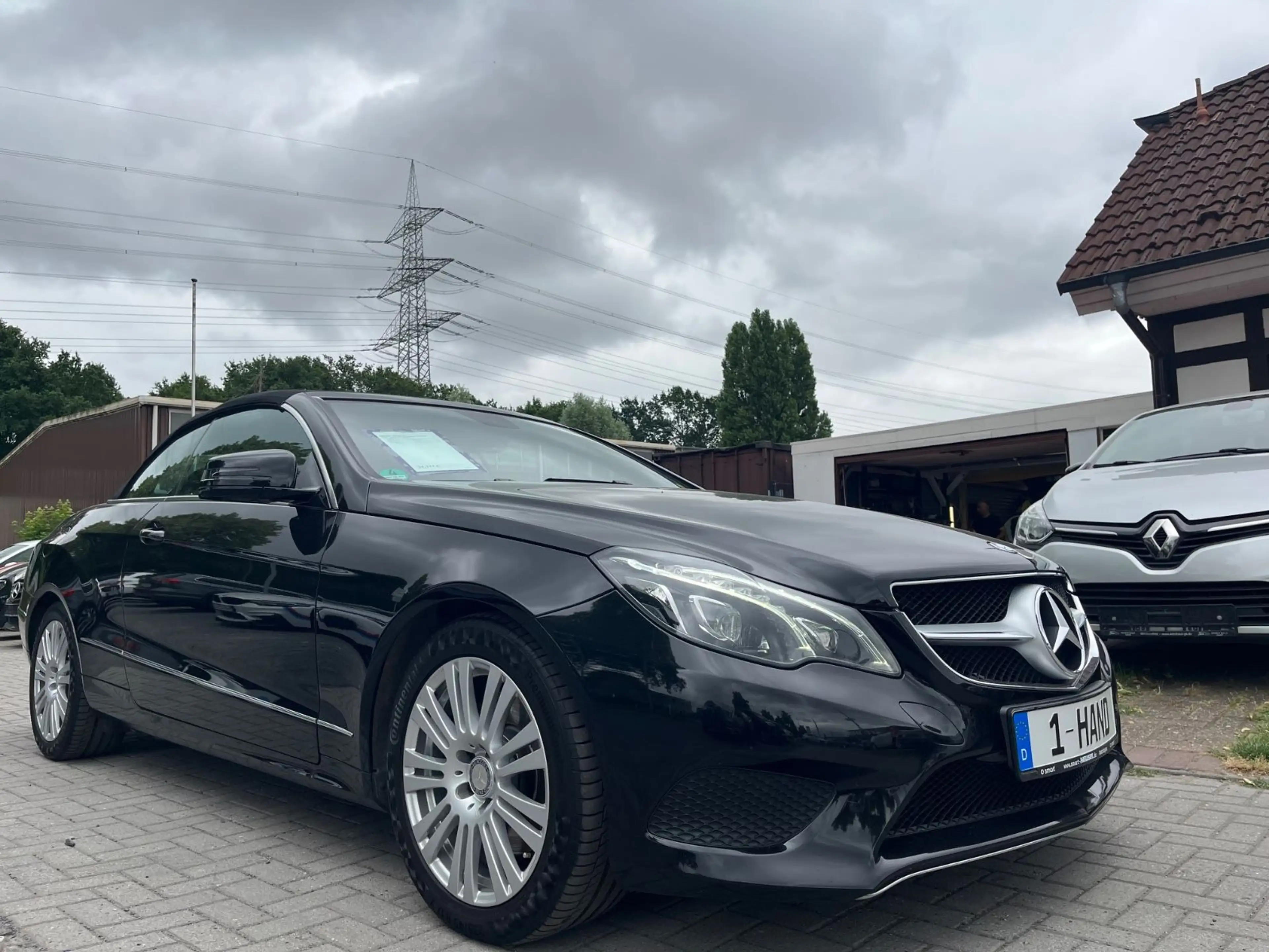 Mercedes-Benz E 350 E Cabrio°Kamera°OPA´s Auto aus 1Hand — photo 4