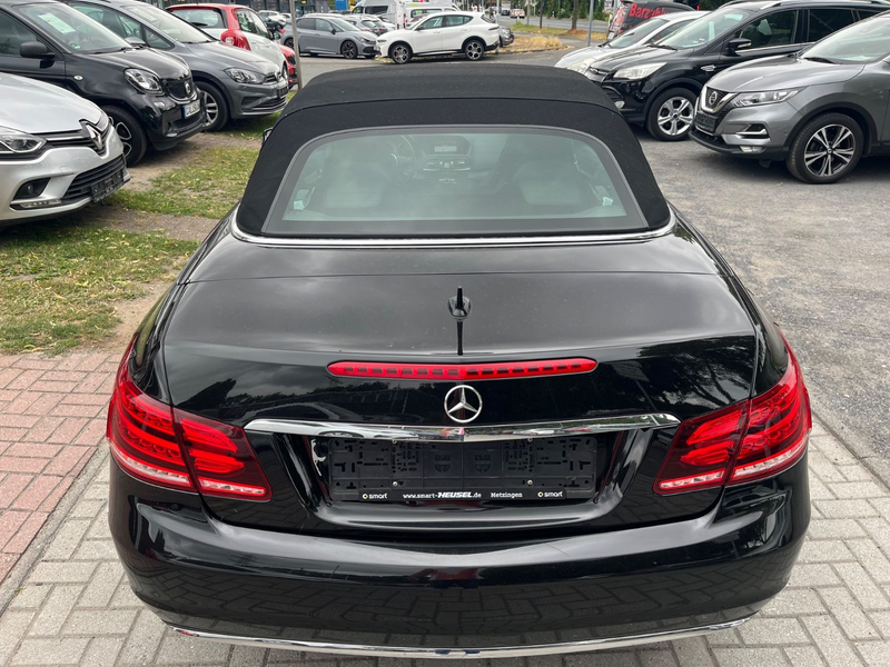 Mercedes-Benz E 350 E Cabrio°Kamera°OPA´s Auto aus 1Hand — photo 7