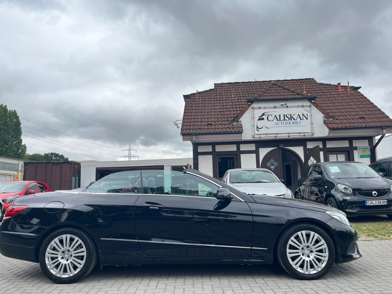 Mercedes-Benz E 350 E Cabrio°Kamera°OPA´s Auto aus 1Hand