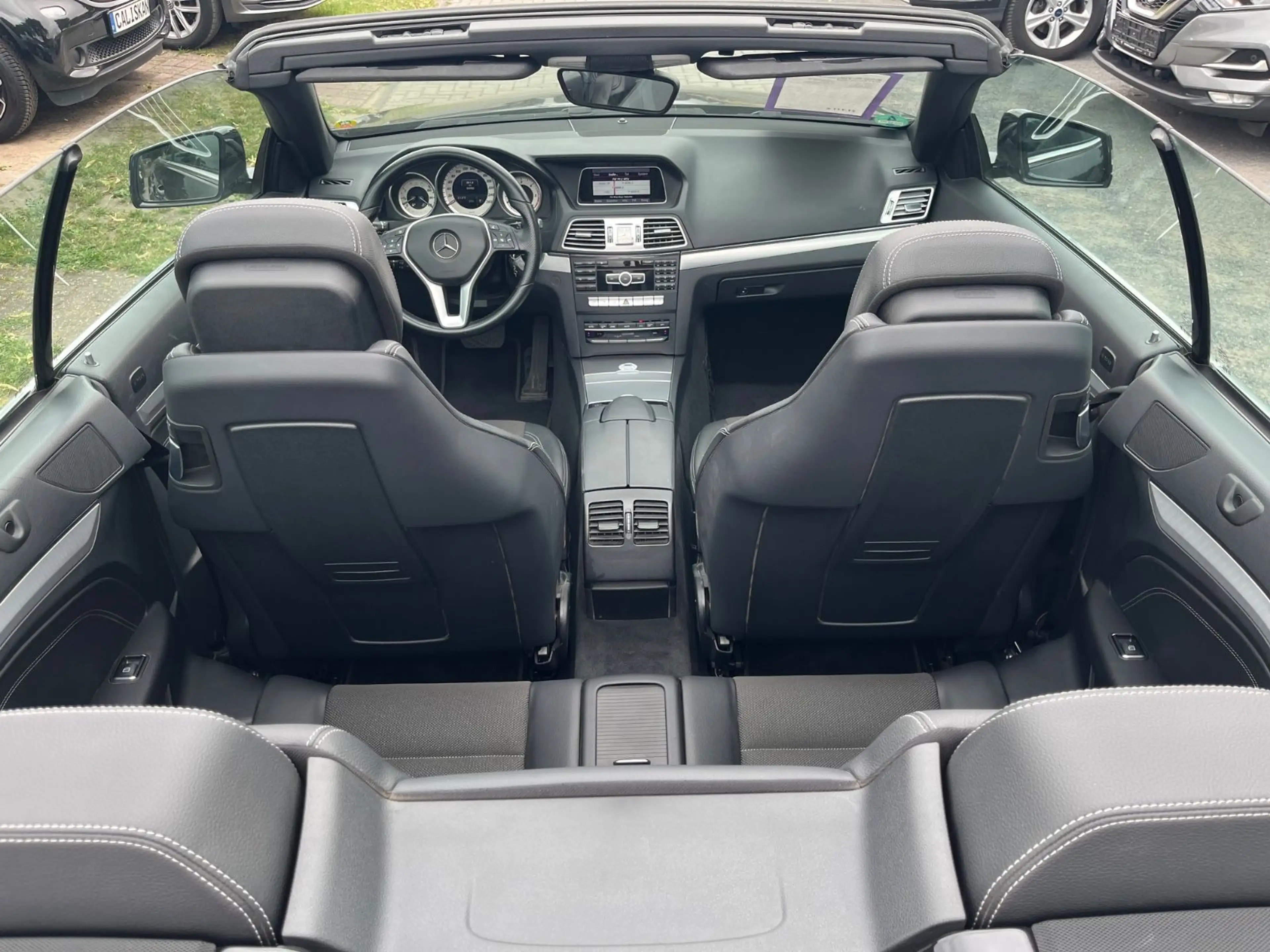Mercedes-Benz E 350 E Cabrio°Kamera°OPA´s Auto aus 1Hand — photo 8