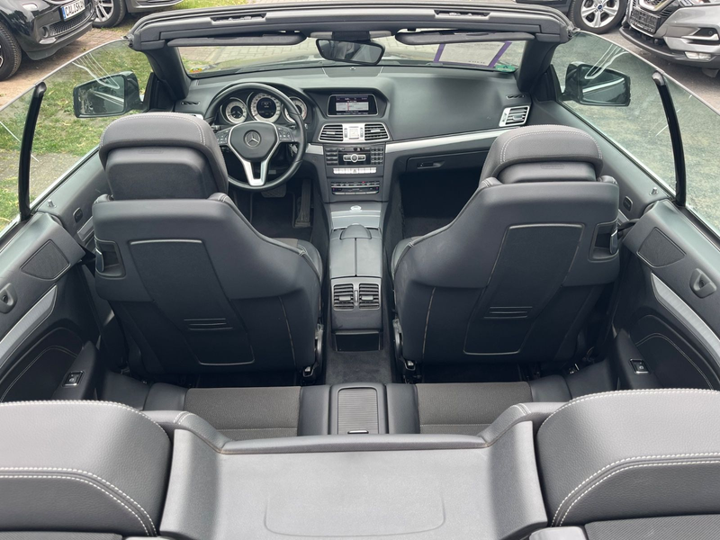 Mercedes-Benz E 350 E Cabrio°Kamera°OPA´s Auto aus 1Hand — photo 8