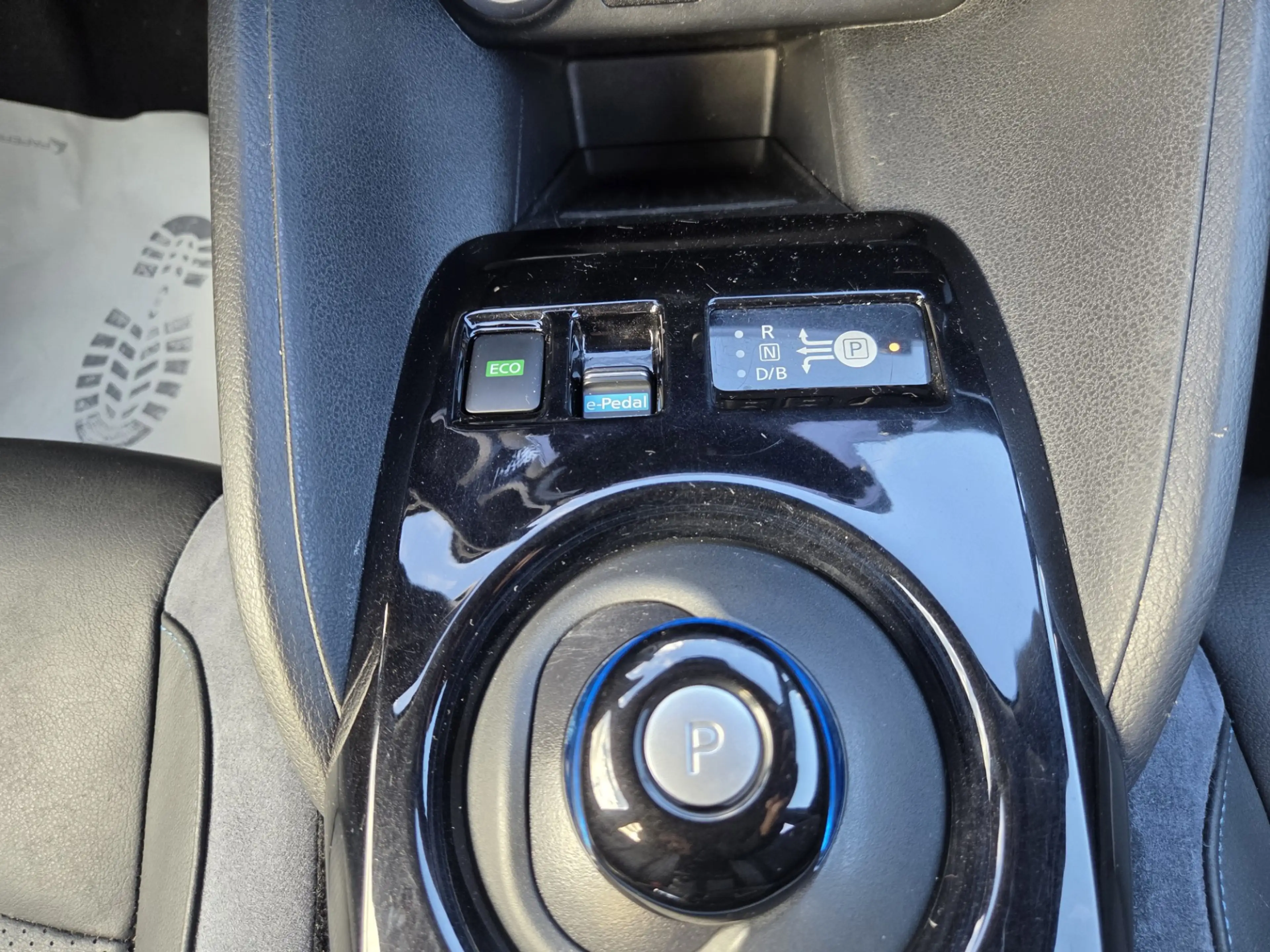 Nissan Leaf E+ Tekna 62 kWh/DEALER ONDERHOUD — photo 18