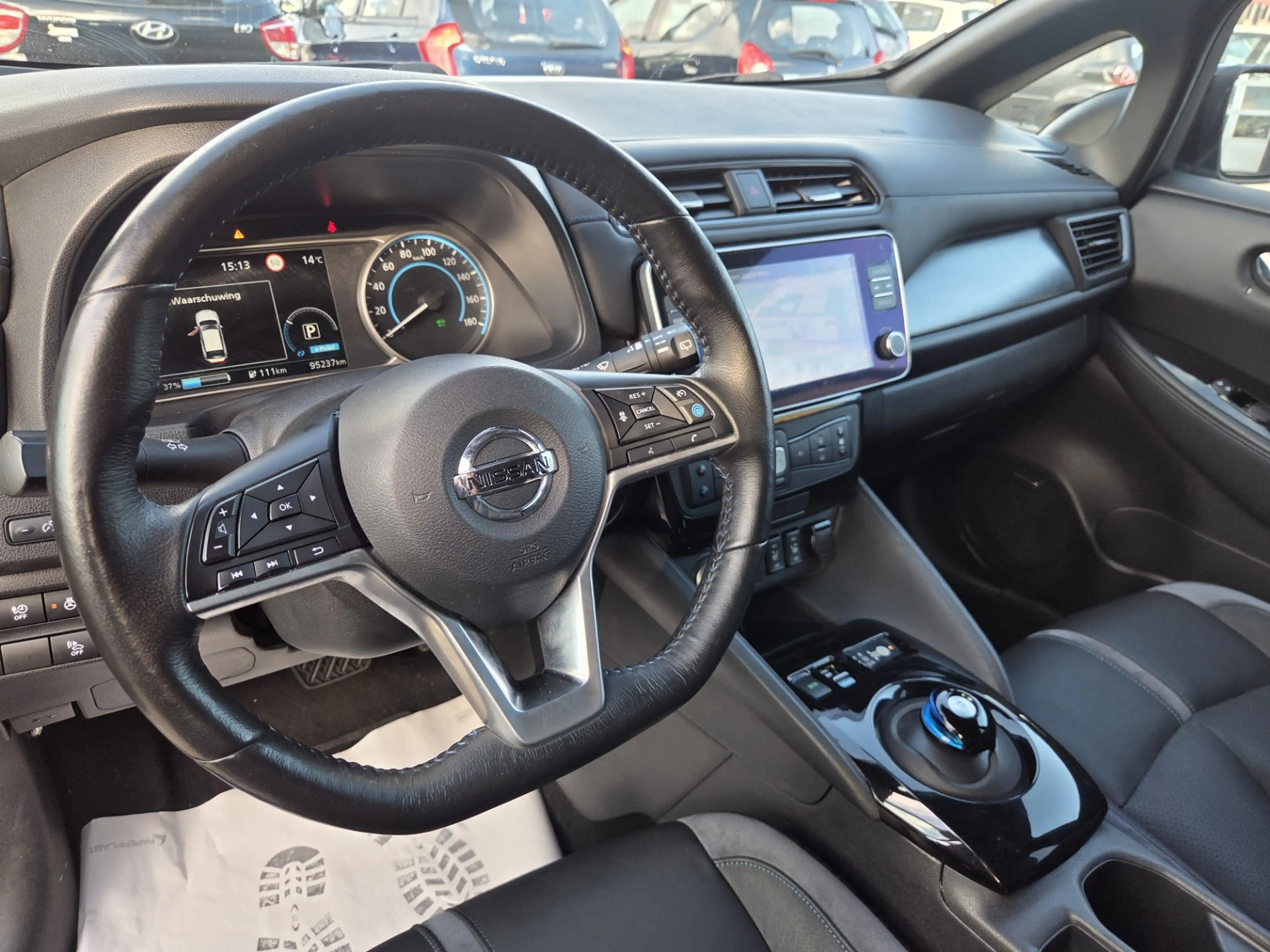 Nissan Leaf E+ Tekna 62 kWh/DEALER ONDERHOUD — photo 11