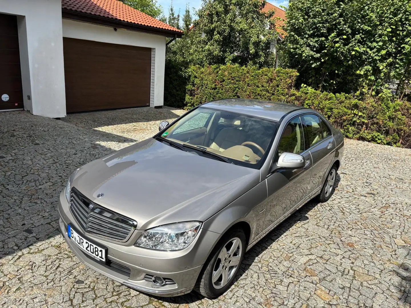 Mercedes-Benz C 180 Kompressor Automatik BlueEFFICIENCY Elegance - 1