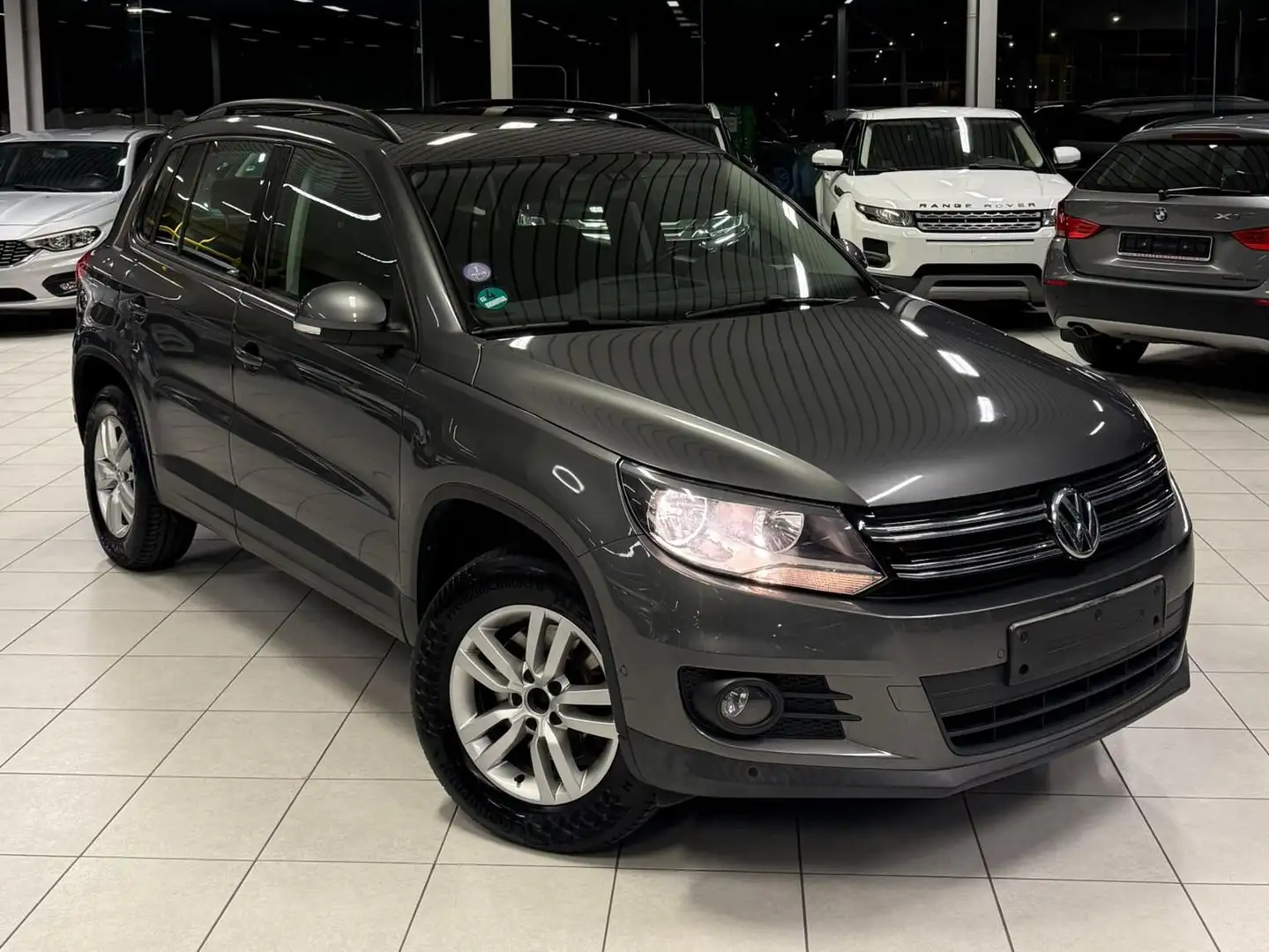 Volkswagen Tiguan 1.4i 90Kw Euro 5 Année 2012, 185.000Km Gris - 1