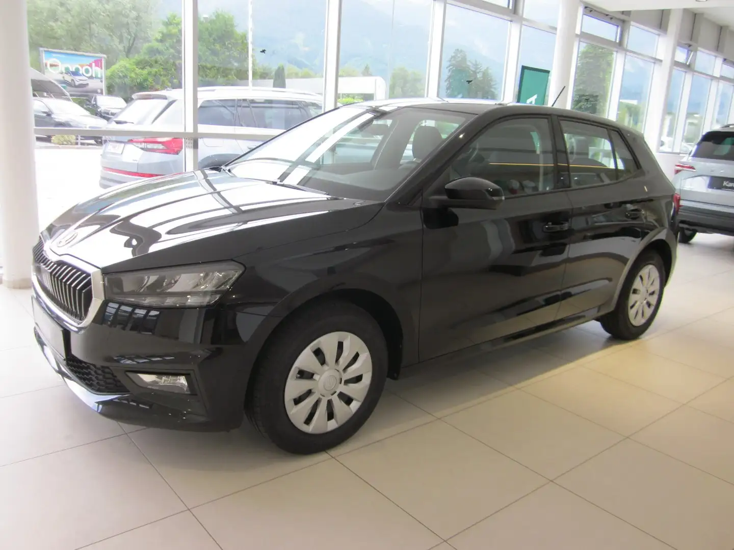 Skoda Fabia Essence TSI Schwarz - 2
