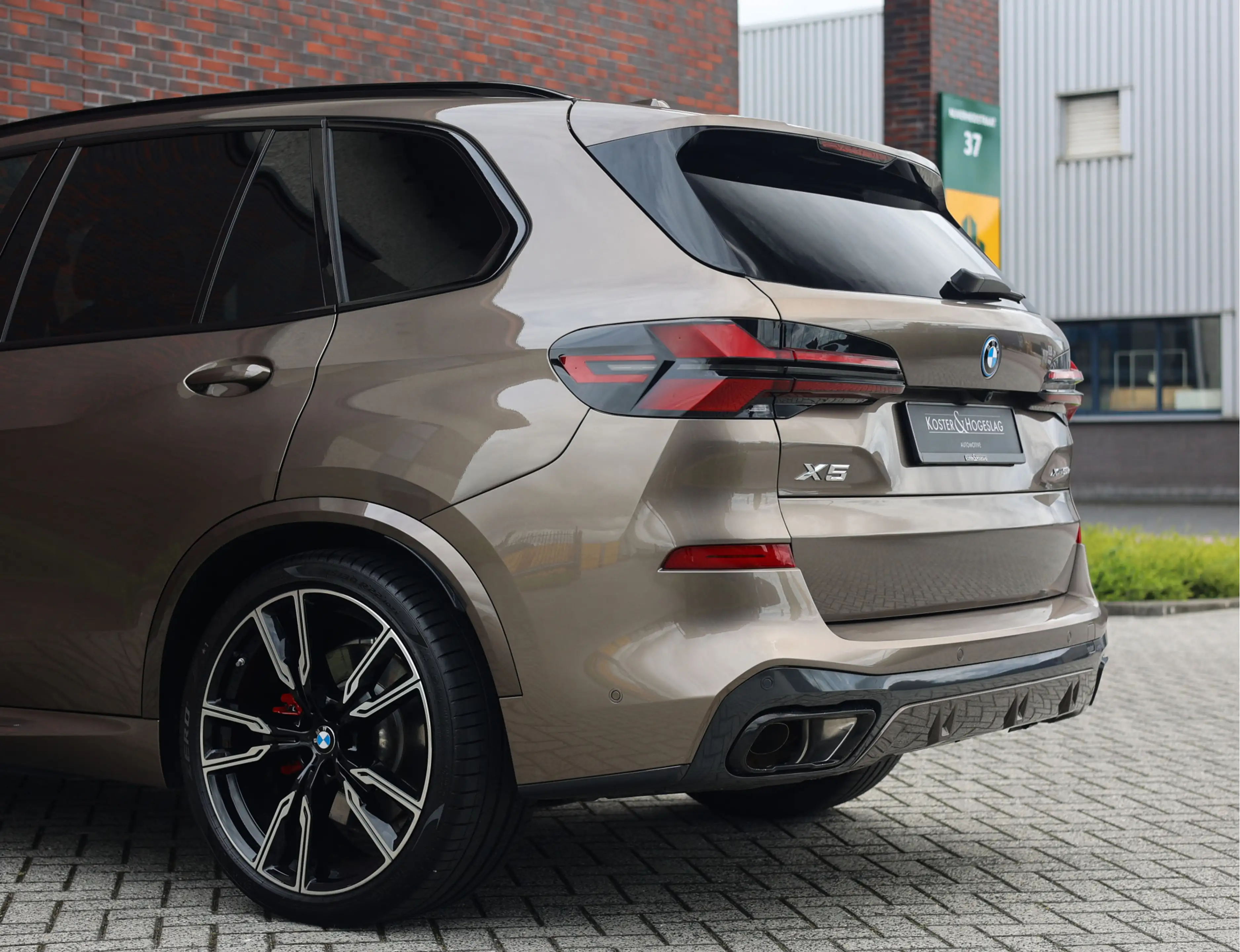 BMW X5 50e xDrive | Sepang Bronze - Skylounge - Trekhaak — photo 12