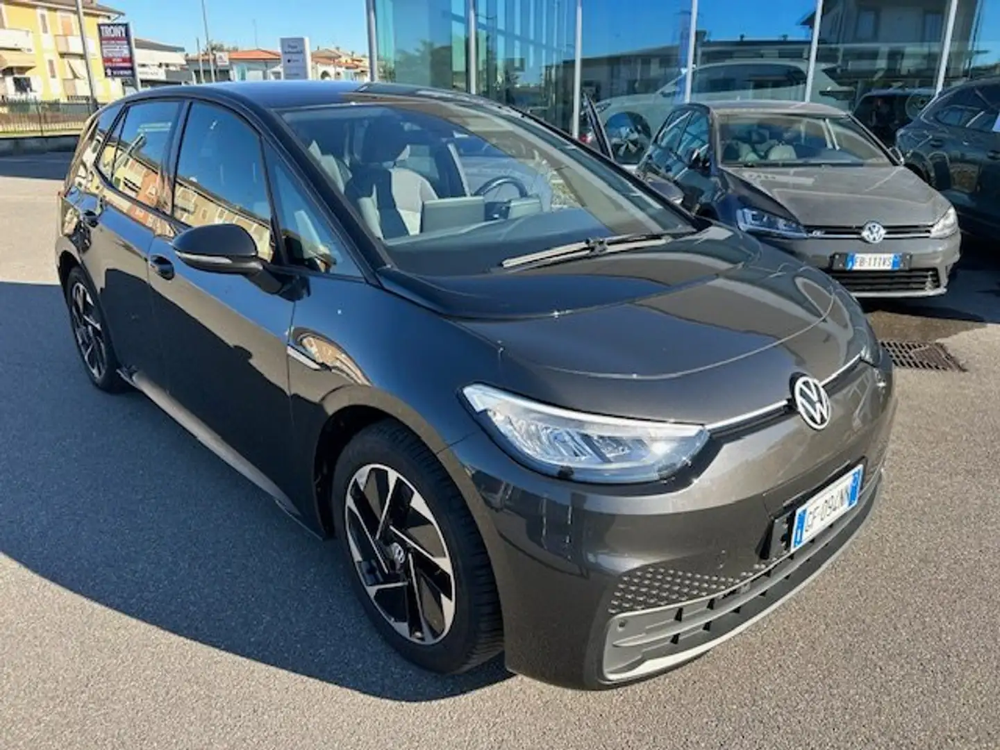 Volkswagen ID.3 45 PRO PERFORMANCE 150 CV Grigio - 2