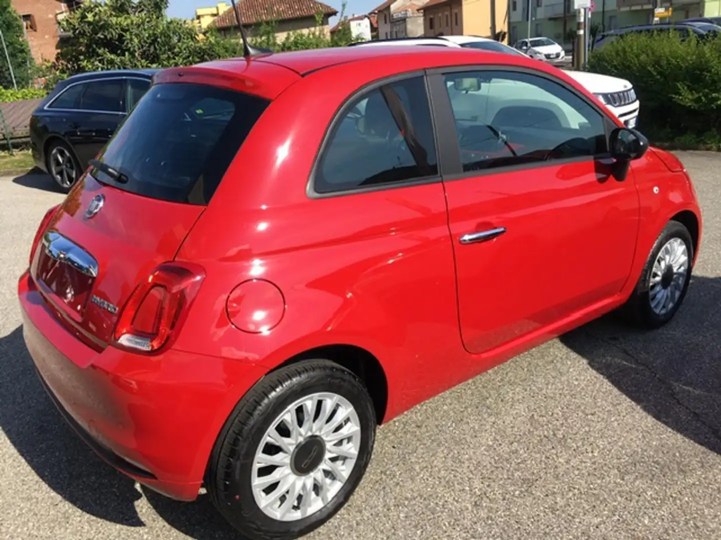 Fiat 500 1.0 Hybrid 70cv Lounge + Pack Comfort Rood - 2