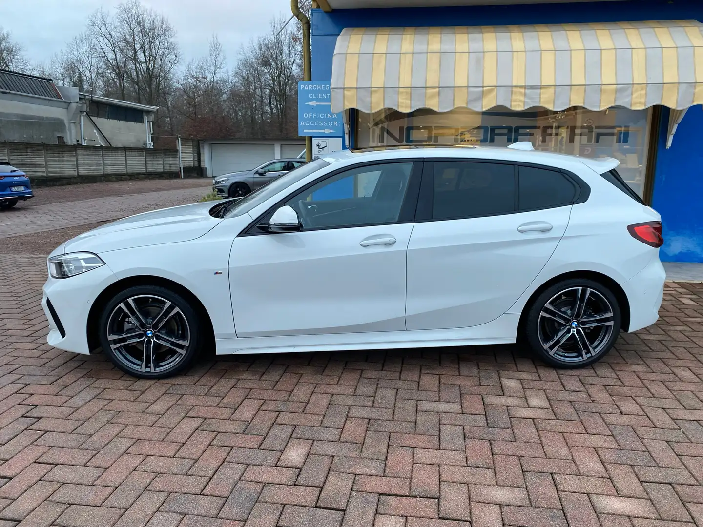 BMW 118 Serie 1 F40 118d Msport auto TETTO Weiß - 2