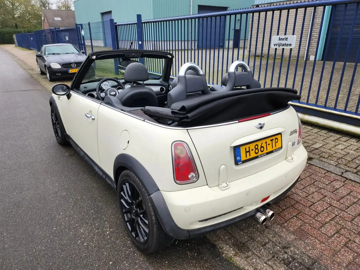 MINI Cooper S Cabrio *AIRCO*CV*LEER*ELEC.RAMEN*18 INCH Wit - 2
