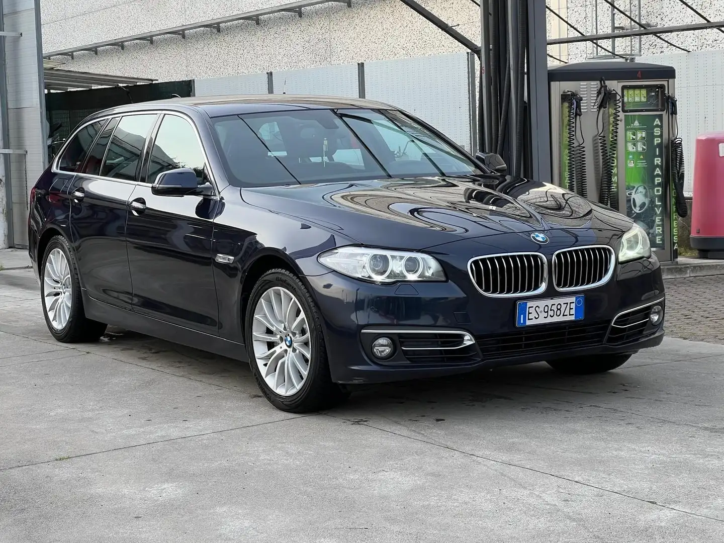 BMW 520 520d Touring Business auto - 2