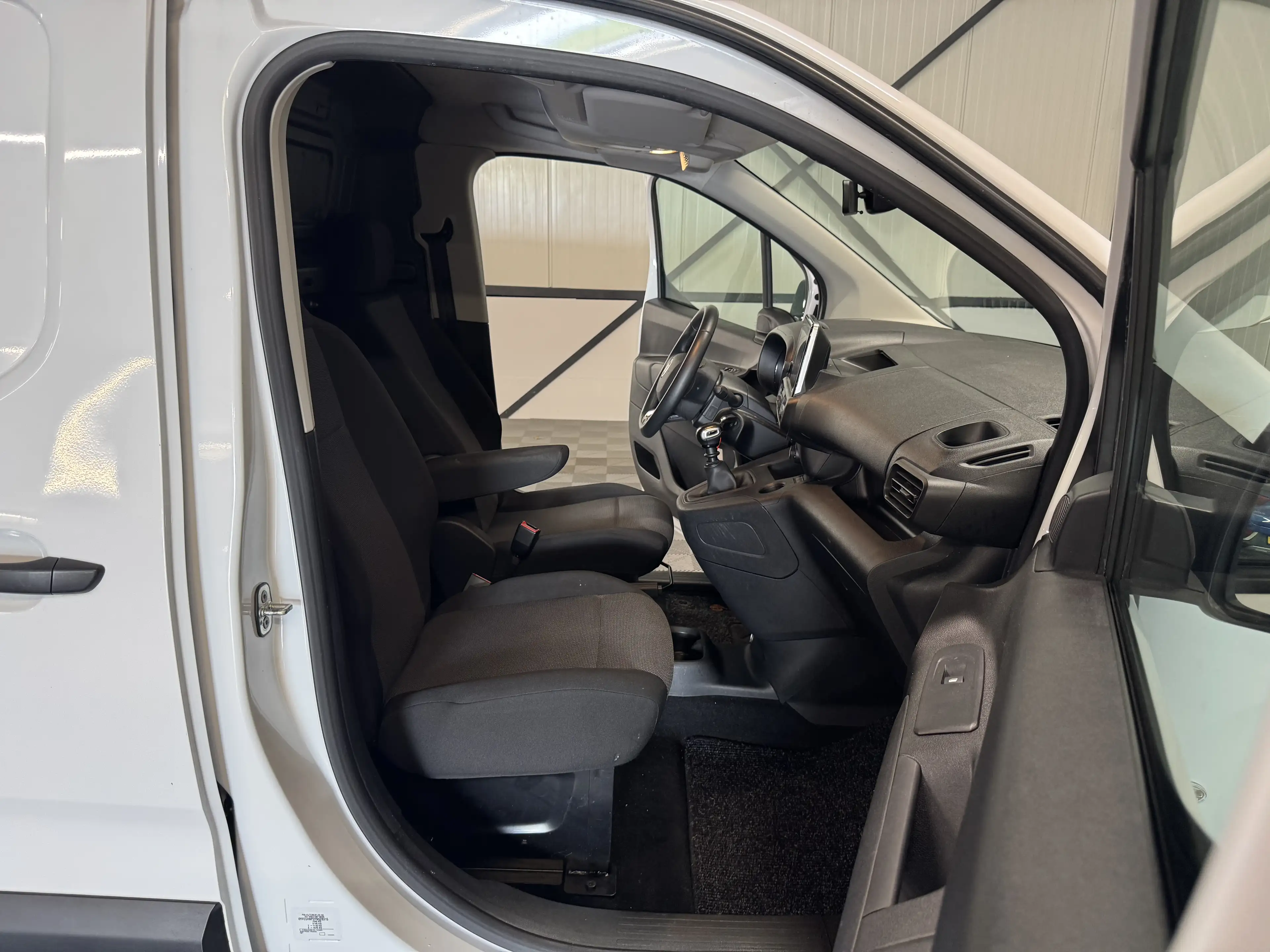 Fiat Doblo Cargo 1.2 Turbo 81kw | L1 Professional | Airco | C — photo 5