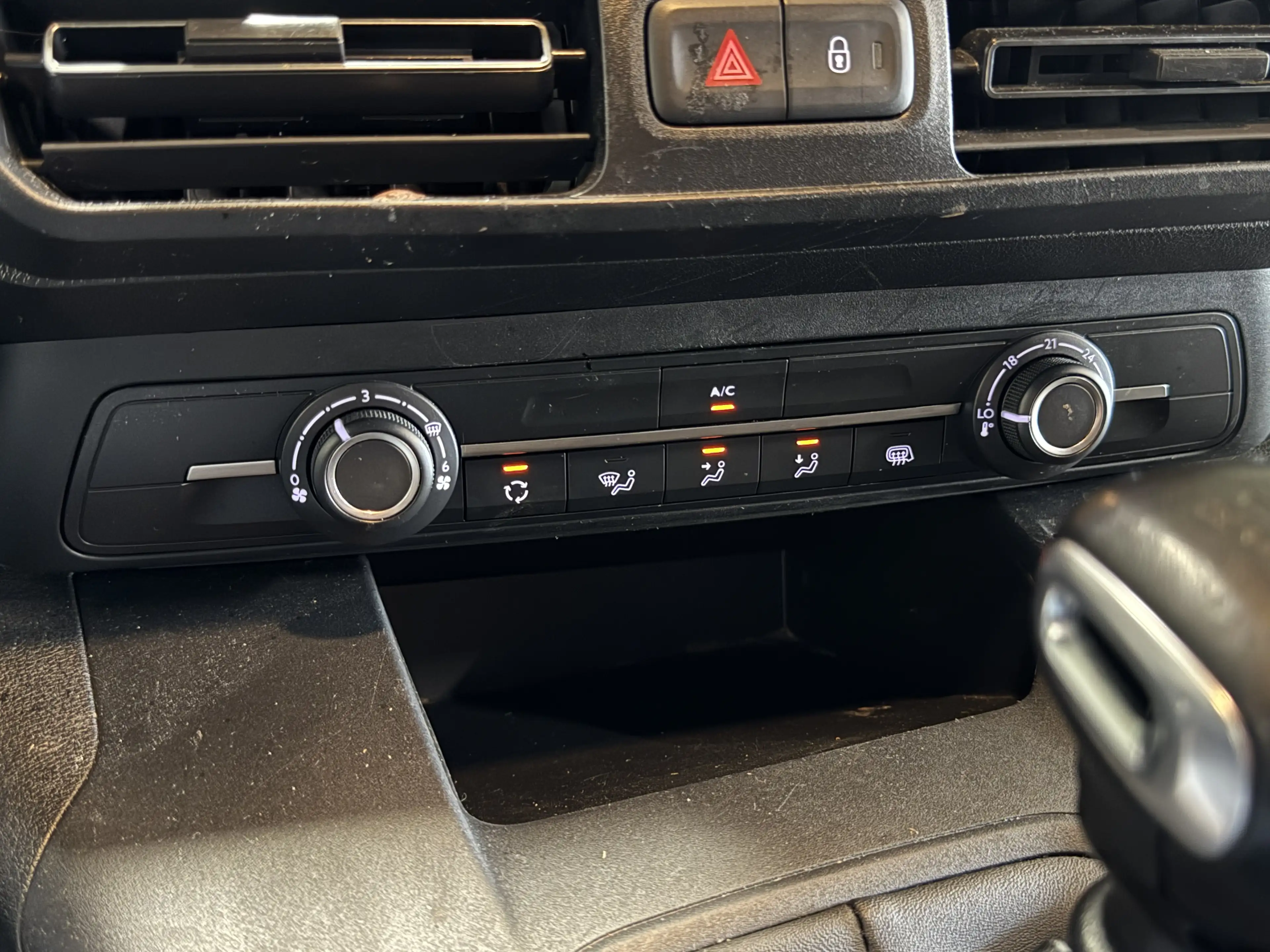 Fiat Doblo Cargo 1.2 Turbo 81kw | L1 Professional | Airco | C — photo 20