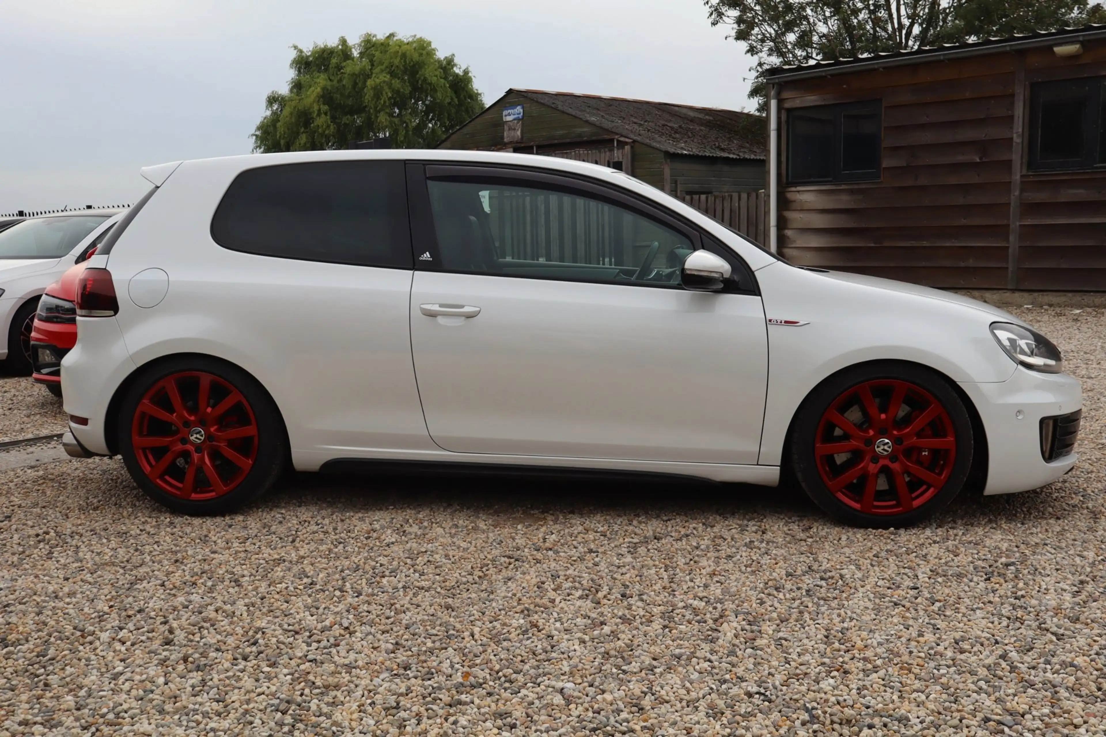 Volkswagen Golf GTI 2.0 ADIDAS EDITION GETUNED JD ENGENEERING — photo 2