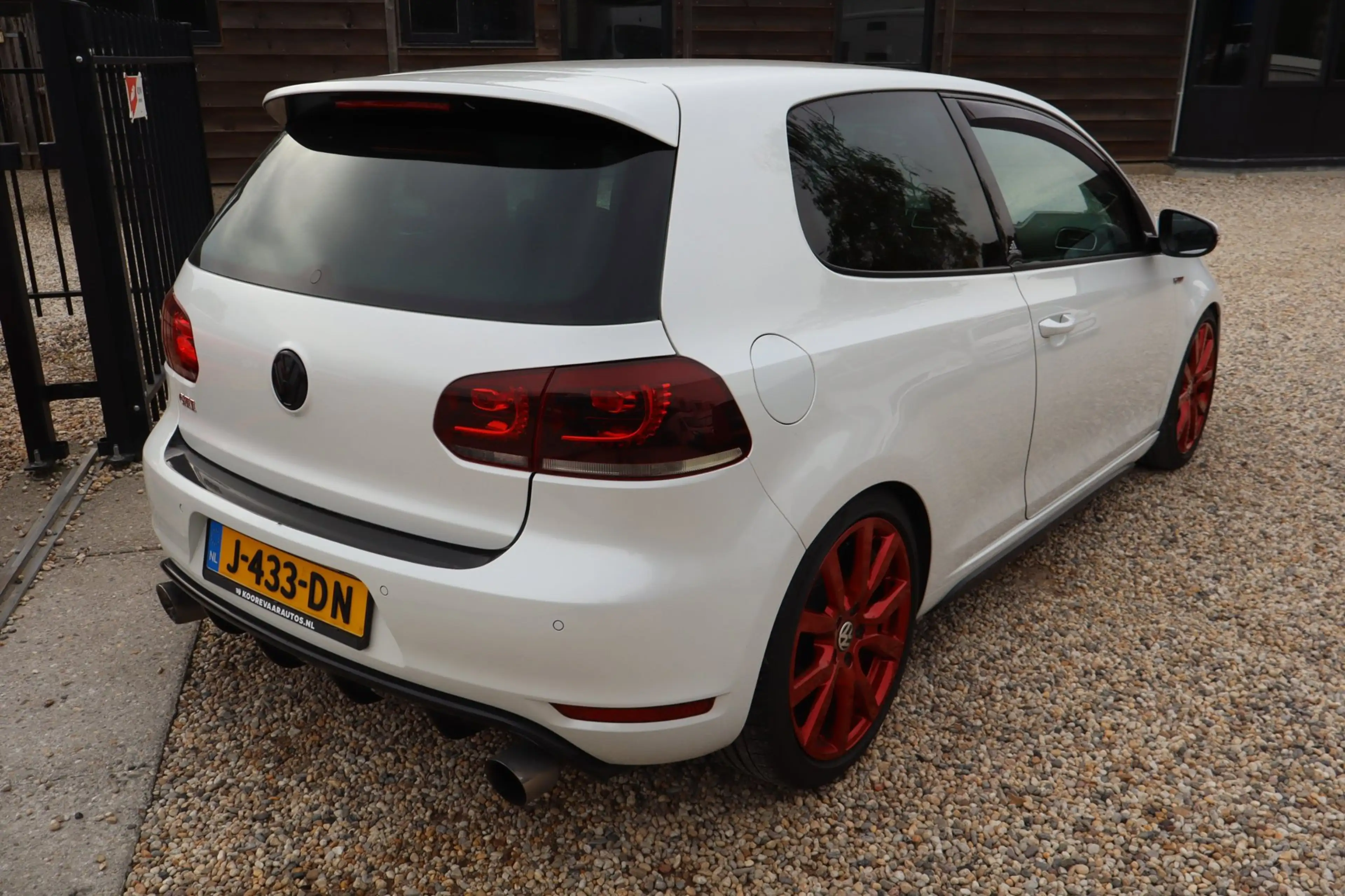 Volkswagen Golf GTI 2.0 ADIDAS EDITION GETUNED JD ENGENEERING — photo 9