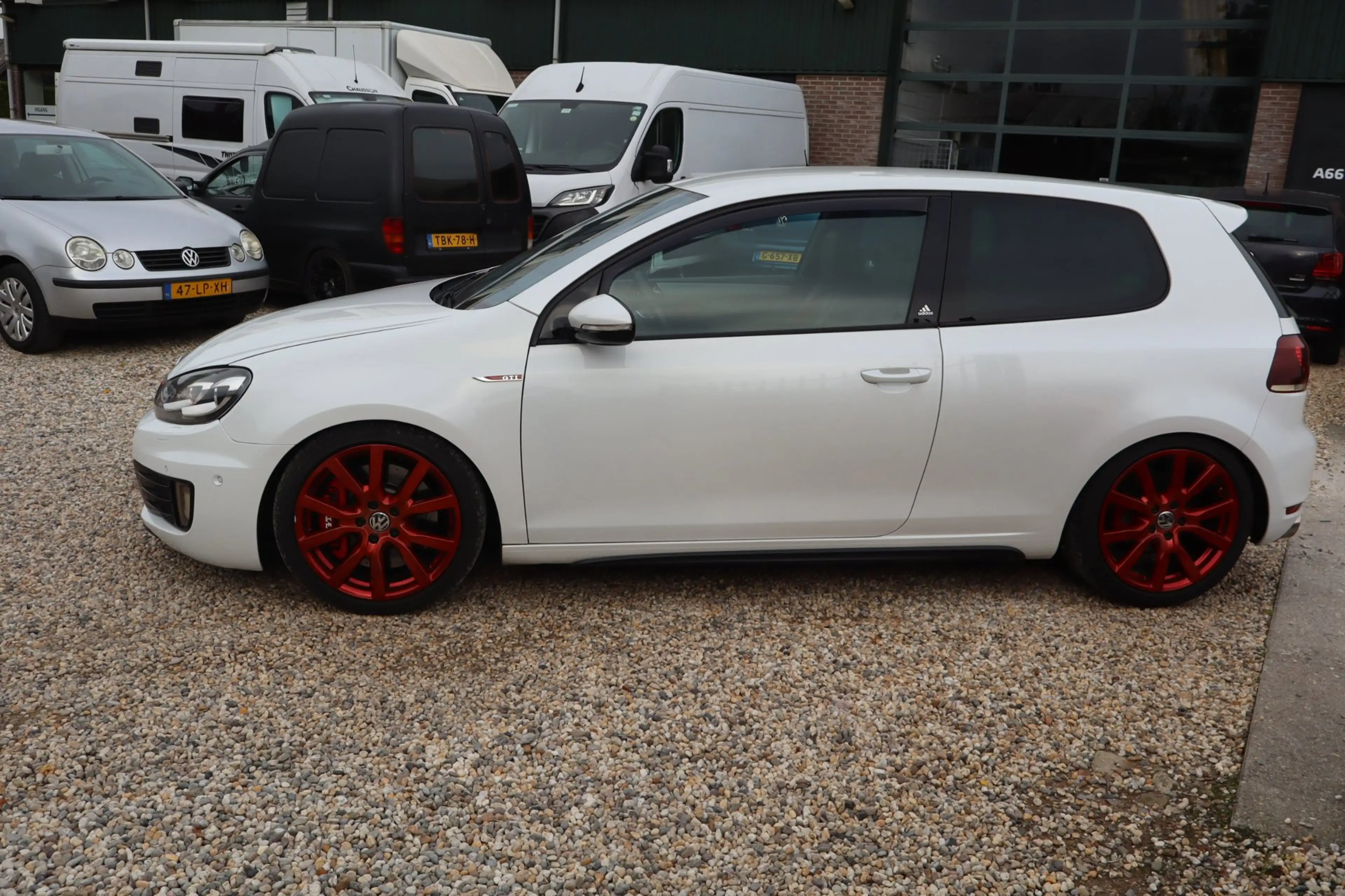 Volkswagen Golf GTI 2.0 ADIDAS EDITION GETUNED JD ENGENEERING — photo 6