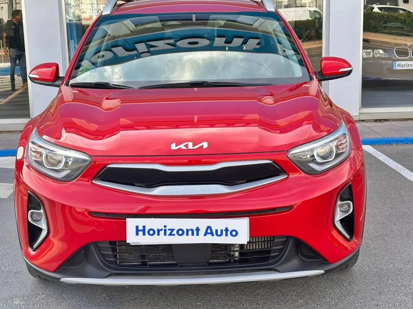 Kia Stonic Drive Rojo - 2