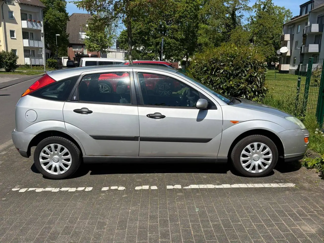 Ford Focus Ghia, foto 1