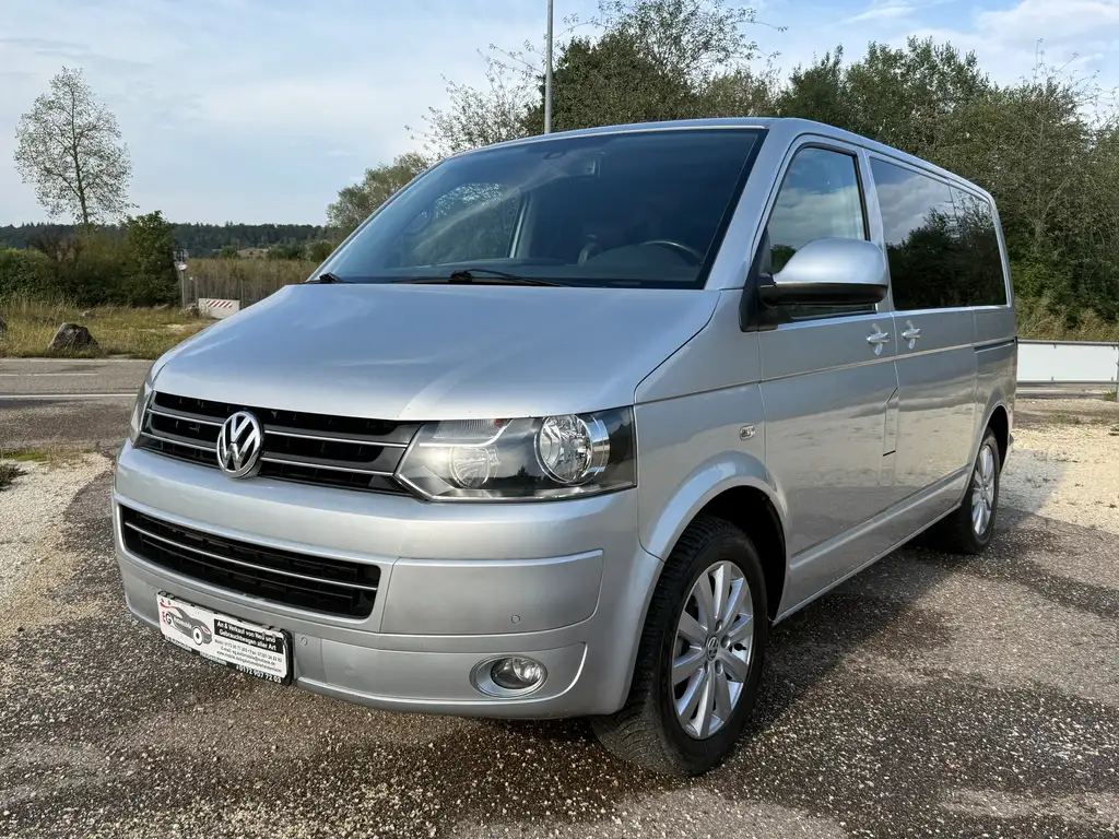 Volkswagen T5 Multivan 2012 из Европы — купить под ключ