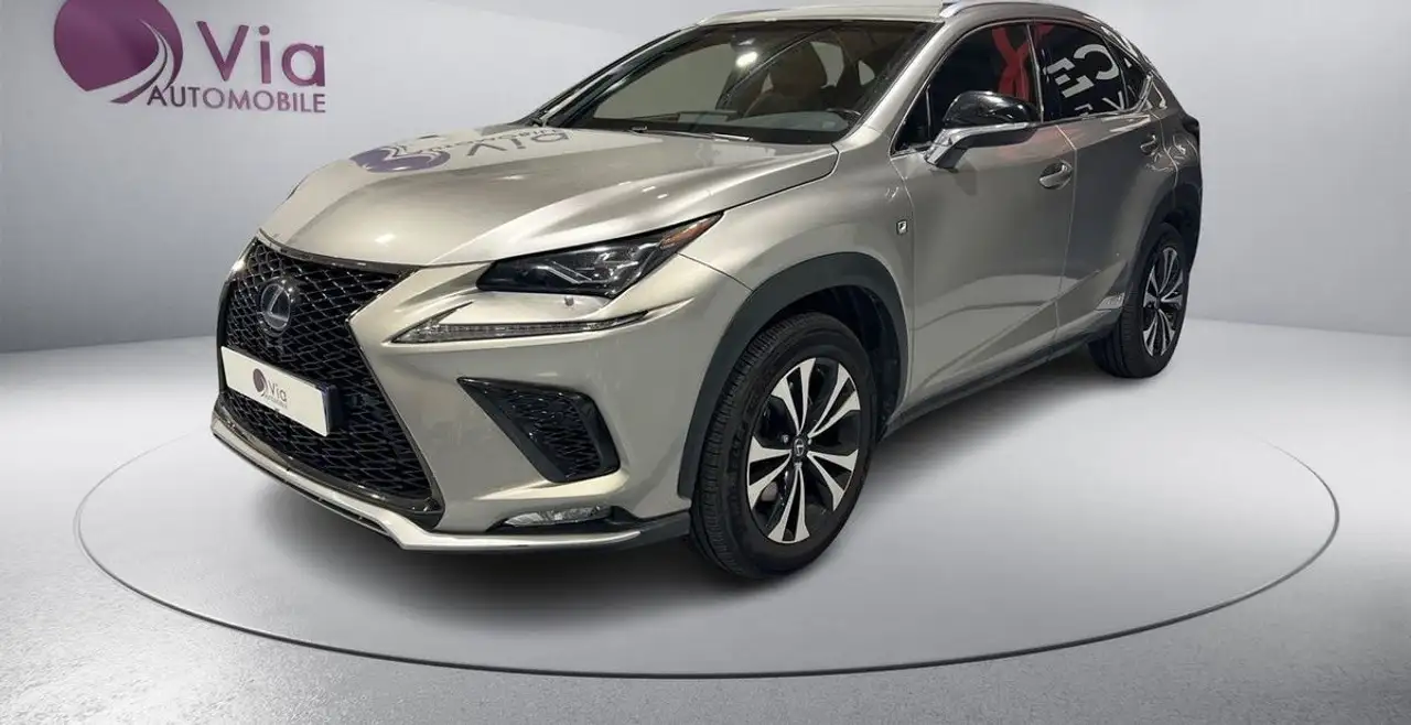 Lexus NX 300h