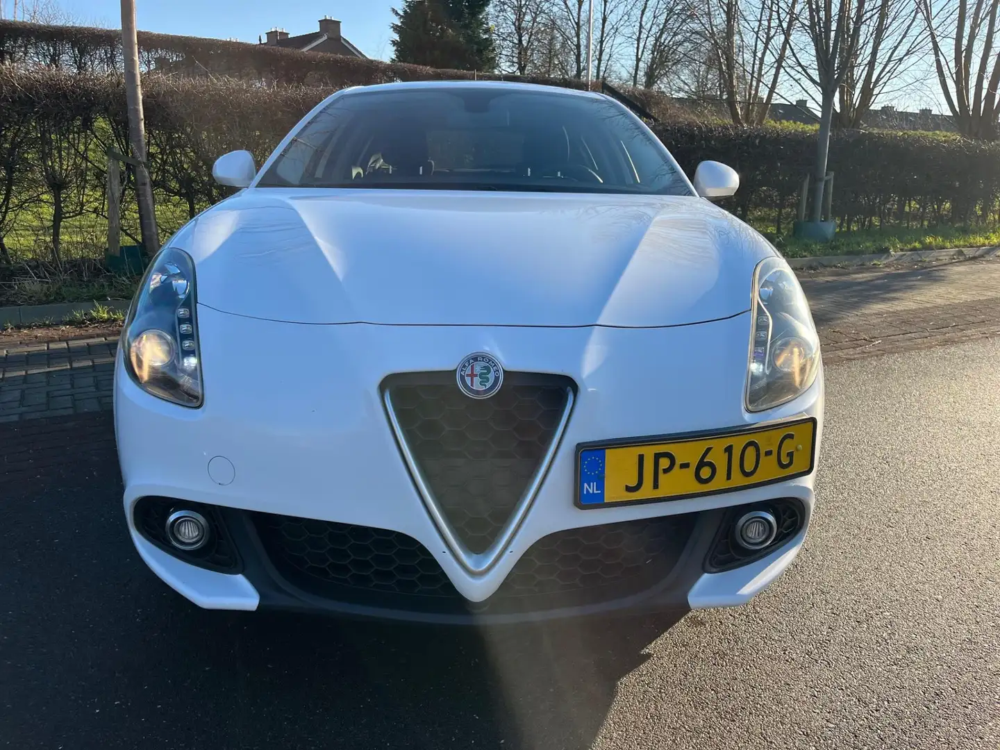 Alfa Romeo Giulietta 1.4 Turbo MultiAir Super, Automaat, Navi, Led, Pdc Wit - 2