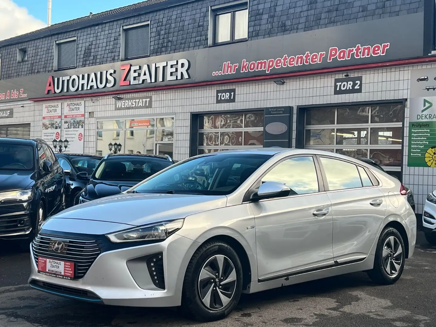 Hyundai IONIQ Ioniq Style Hybrid Silber - 1