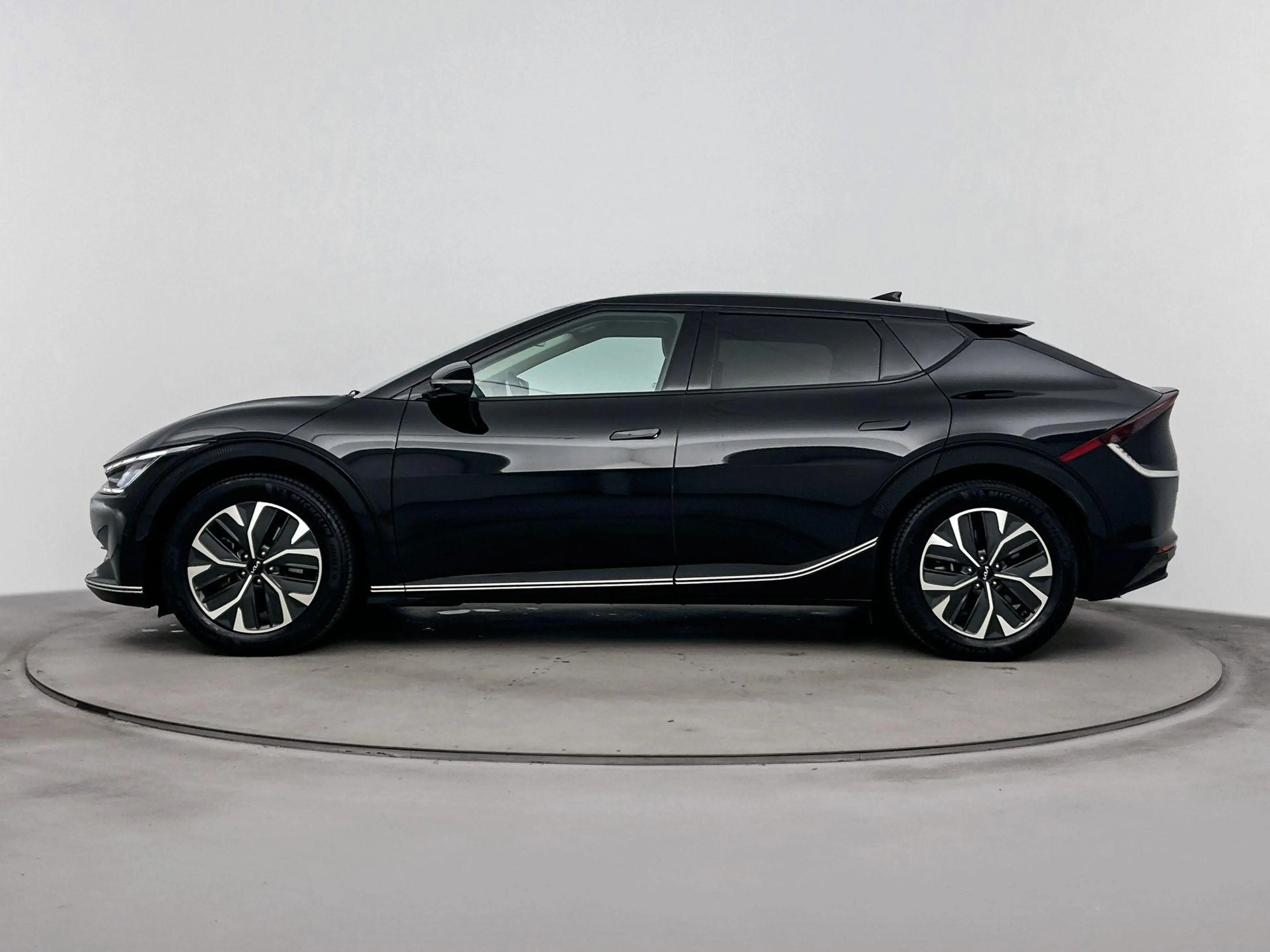 Kia EV6 PLUS 77.4 kWh | SUMMERDEAL! | SoH 96% | TREKHAAK | — photo 3
