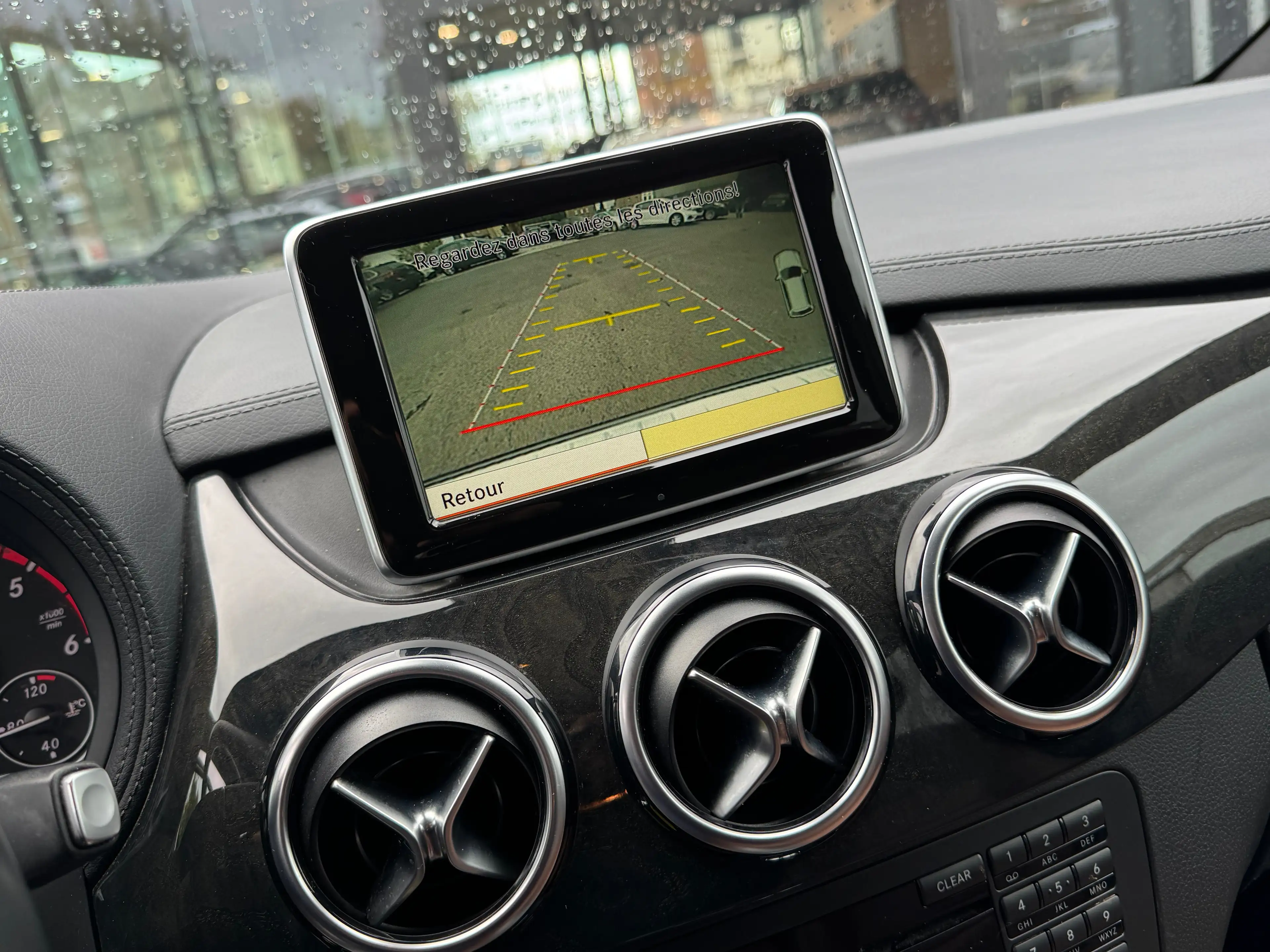 Mercedes-Benz B 200 CDI / BOITE AUTO / FULLOPTIONS / 1PROP CARNET — photo 12