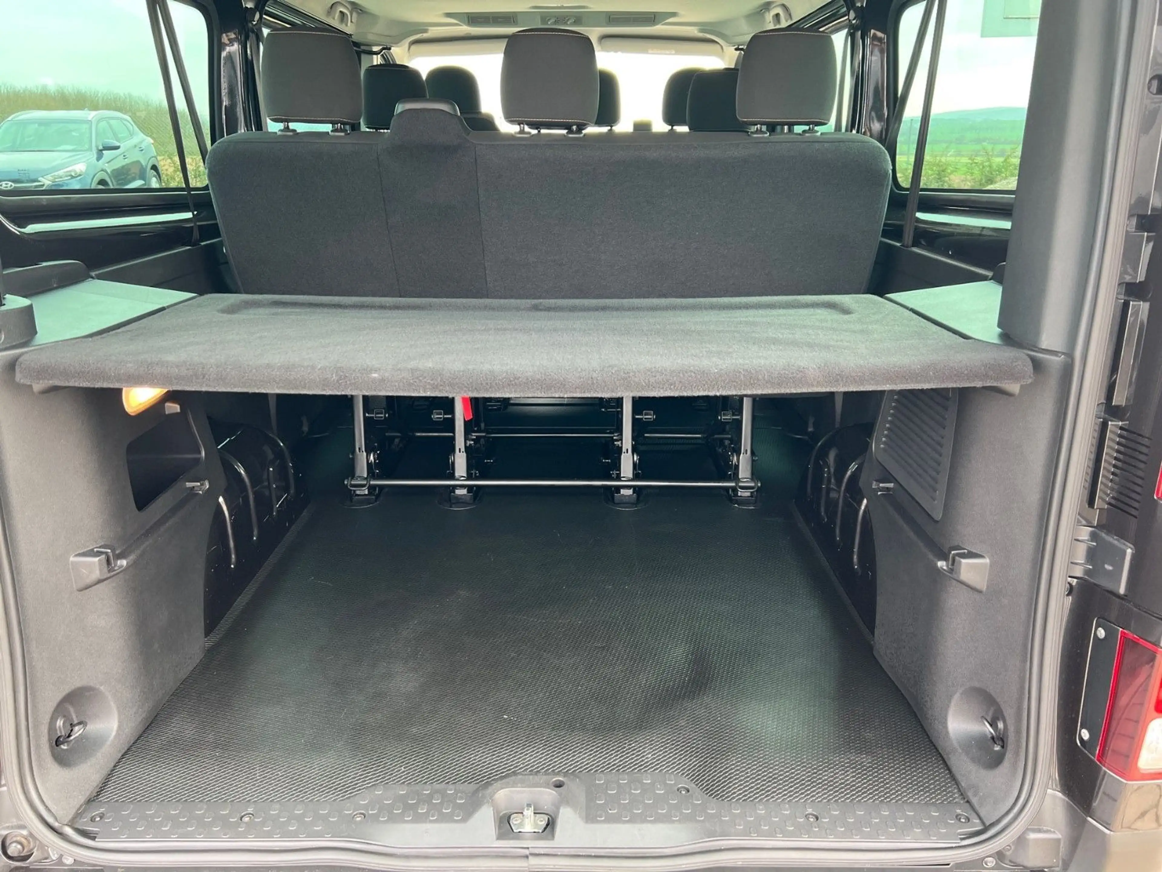 Fiat Talento Kombi L2H1 1.6 9 SITZER KLIMA PDC RADIO — photo 12
