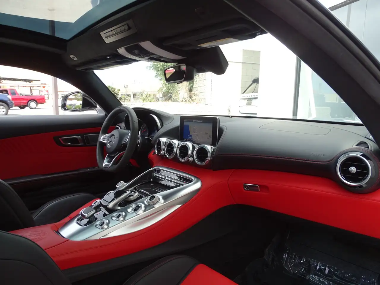 Mercedes-Benz AMG GT снимка Mercedes-Benz AMG GT