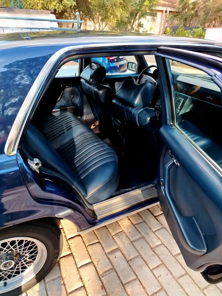 Mercedes-Benz 280E, foto 3