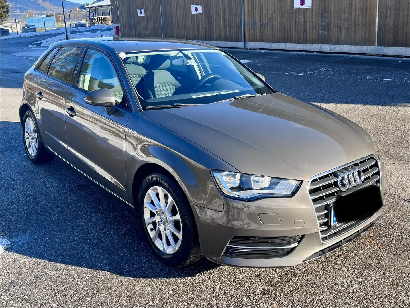 Audi A3 SB Attraction 1,6 TDI - 1