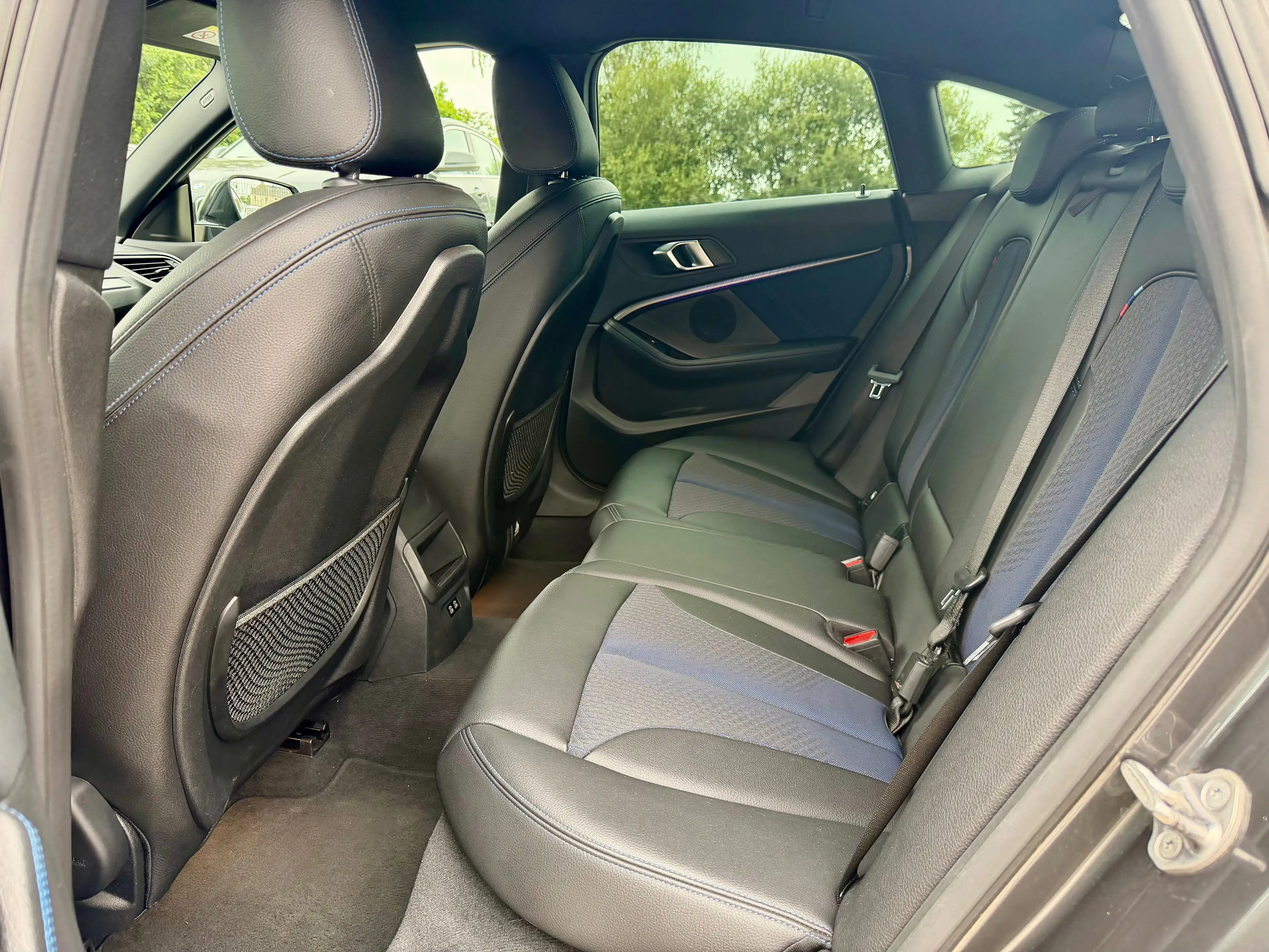BMW 216 Gran Coupé 216 dA M-SPORT — photo 12