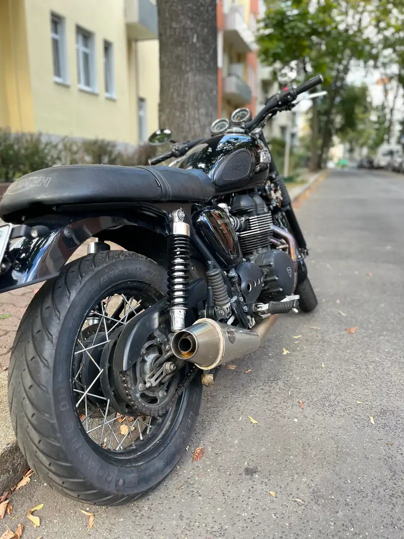 Triumph Bonneville T100 Černá - 2