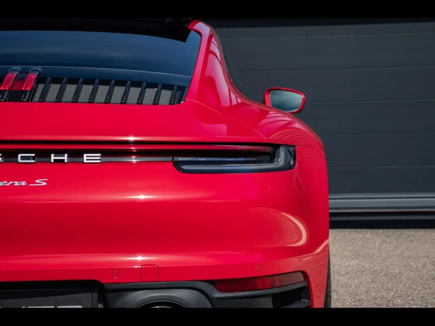 Porsche 992 992 Carrera S - 3.0 bi-turbo - 450ch - ROUGE CARMIN ! Rood - 2